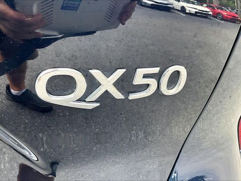 Used 2022 INFINITI QX50 Sensory FWD image 10