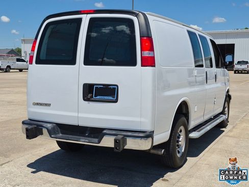 Certified 2024 Chevrolet Express 2500 w/ Driver Convenience Package RWD image 7