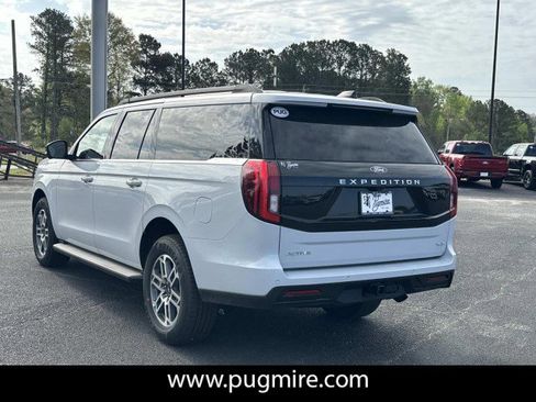 New 2026 Ford Expedition Max Active image 5