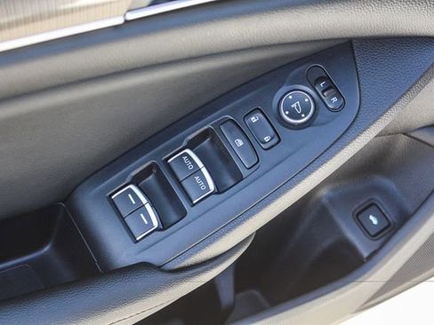 Used 2020 Honda Accord Sport image 27
