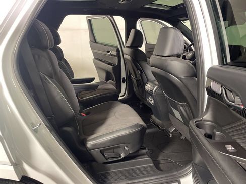 Used 2025 Hyundai Palisade Calligraphy AWD/4WD image 23