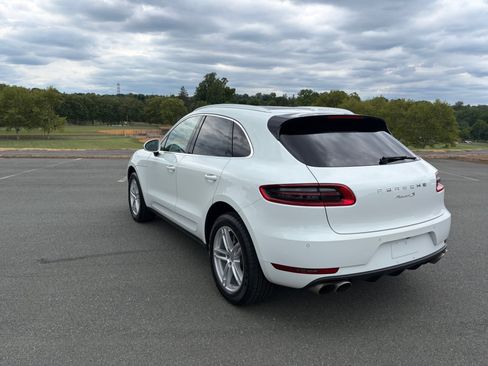 Used 2018 Porsche Macan S AWD/4WD image 3