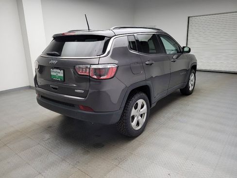 Used 2018 Jeep Compass Latitude w/ Safe & Security Group AWD/4WD image 9