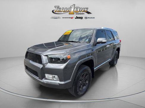 Used 2011 Toyota 4Runner SR5 w/ Premium Pkg w/Leather RWD image 4
