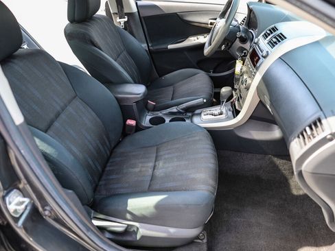 Used 2011 Toyota Corolla S image 8