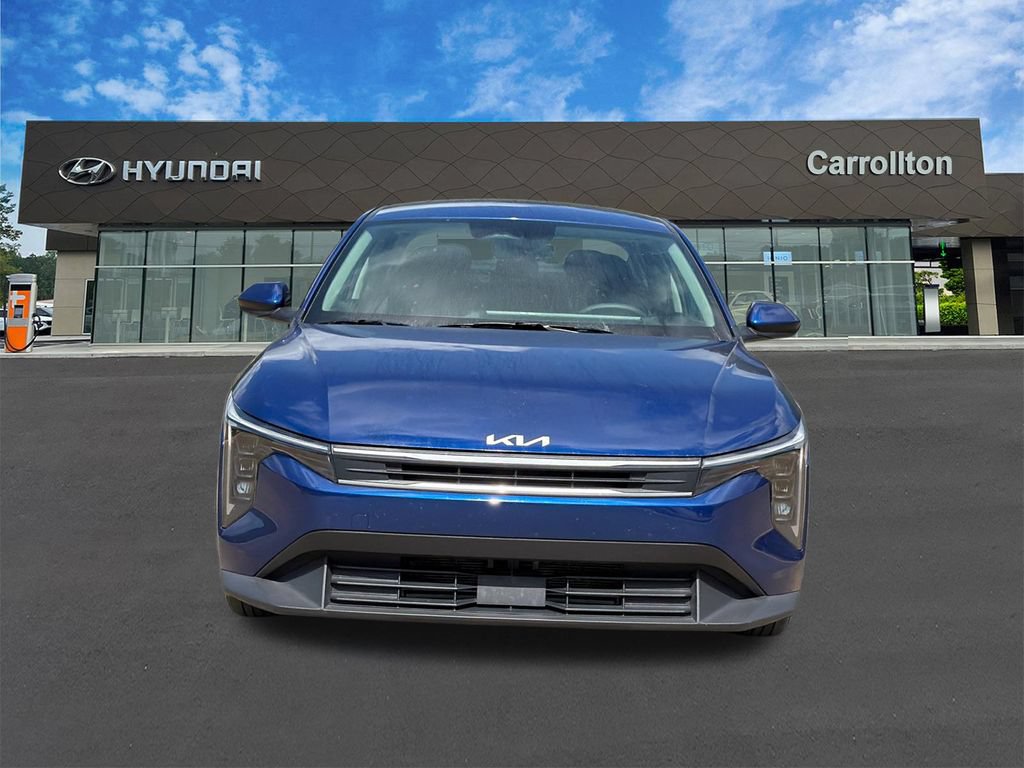 Used 2025 Kia K4 FWD image 2