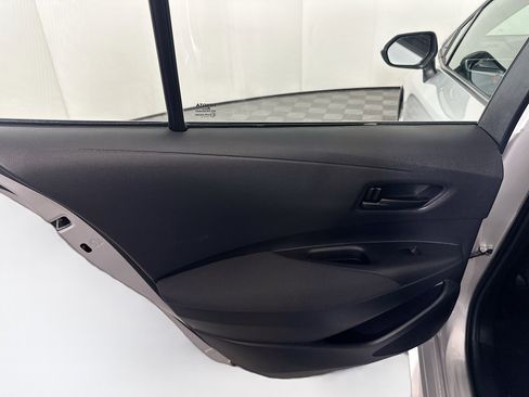 Used 2025 Toyota Corolla LE image 25