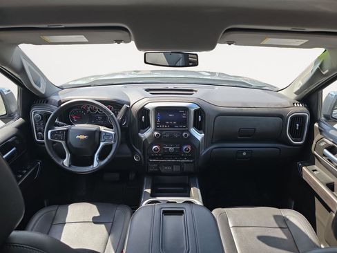 Used 2022 Chevrolet Silverado 1500 LTZ AWD/4WD image 14