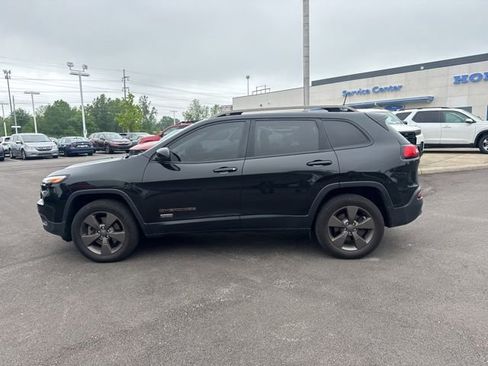 Used 2016 Jeep Cherokee 75th Anniversary AWD/4WD image 12