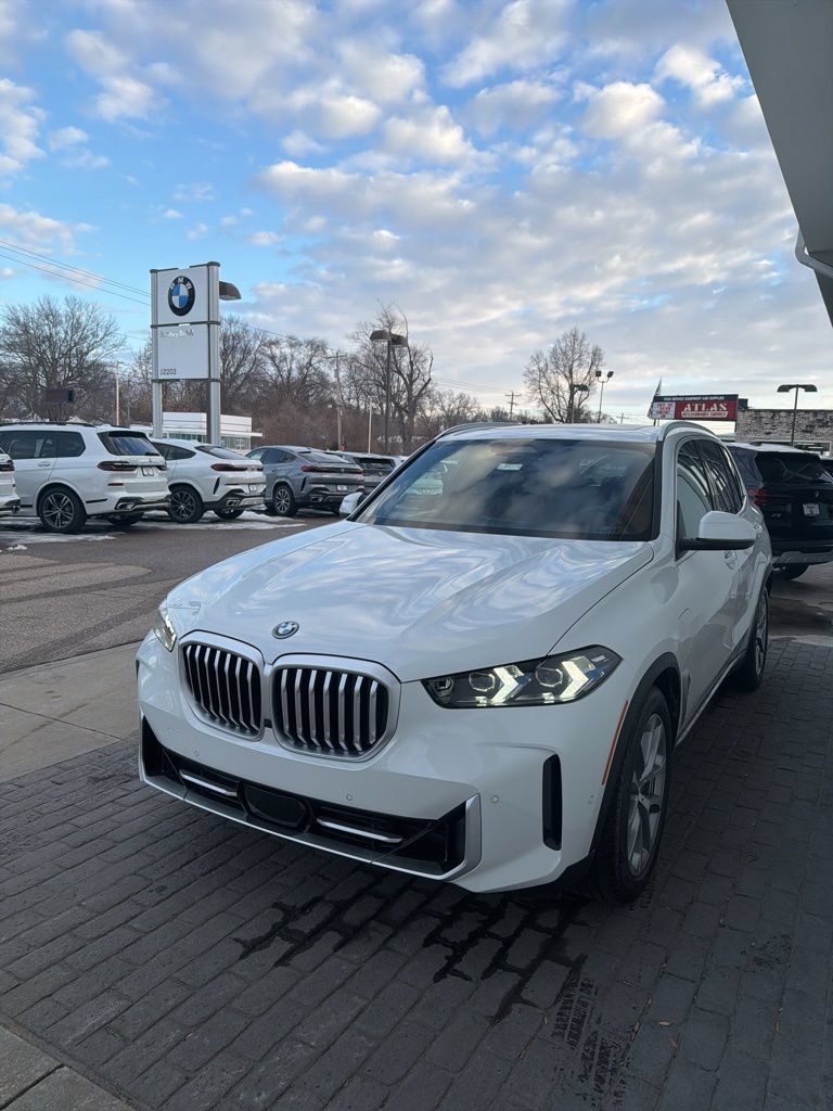 New 2026 BMW X7 M60i AWD/4WD image 54