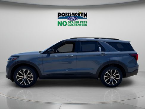 New 2026 Ford Explorer ST-Line AWD/4WD image 2