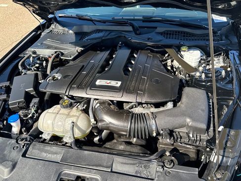 Used 2022 Ford Mustang GT Premium image 37