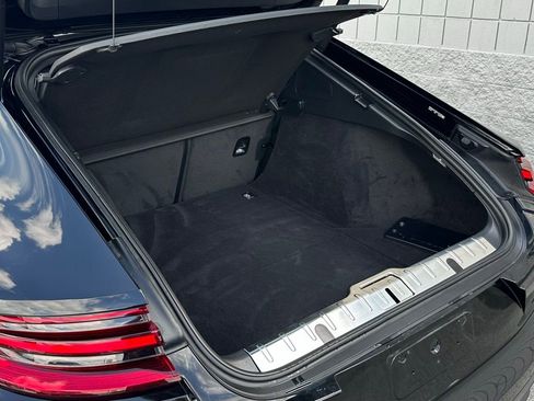 Used 2019 Porsche Panamera image 67