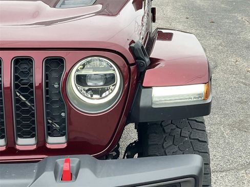Used 2021 Jeep Gladiator Rubicon image 9