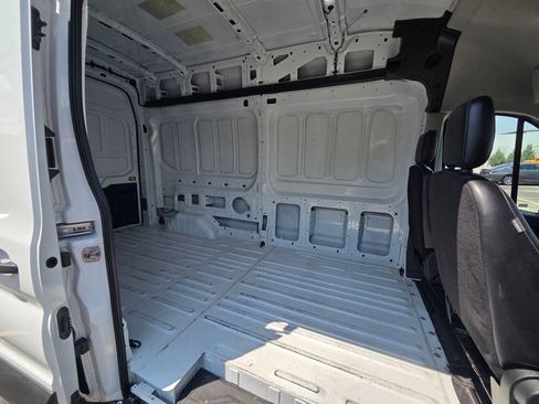 Used 2025 Ford Transit 250 148 High Roof AWD image 21