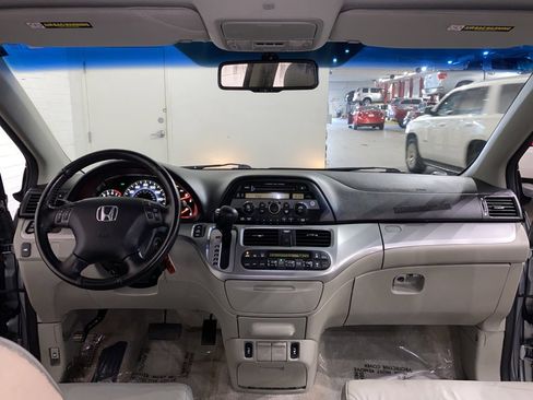 Used 2010 Honda Odyssey EX-L image 12