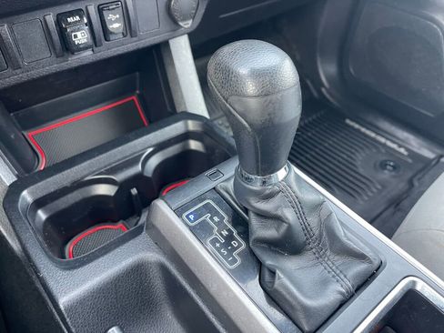 Used 2019 Toyota Tacoma SR5 image 13