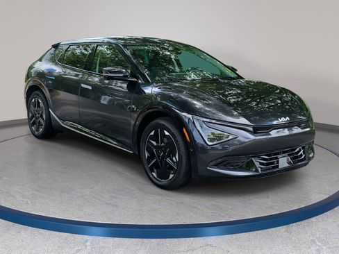 New 2025 Kia EV6 Wind image 3
