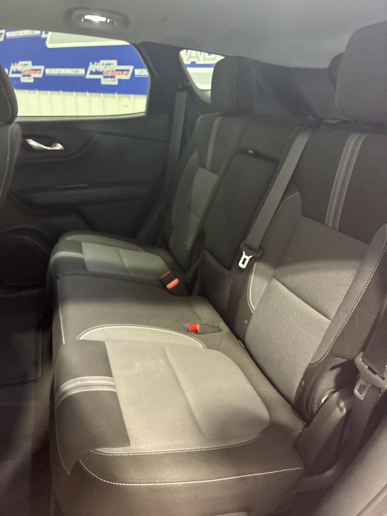 Used 2025 Chevrolet Blazer LT AWD/4WD image 32