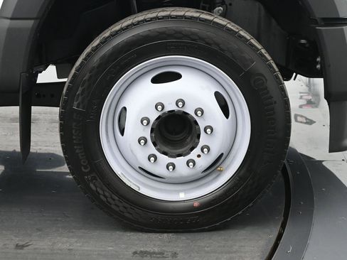 New 2025 Ford F450 XL w/ XL Chrome Package image 22