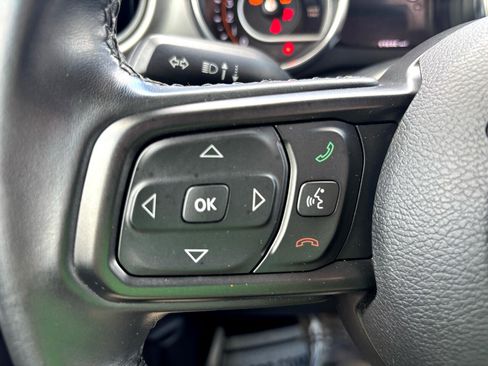 Used 2021 Jeep Wrangler Sport image 16