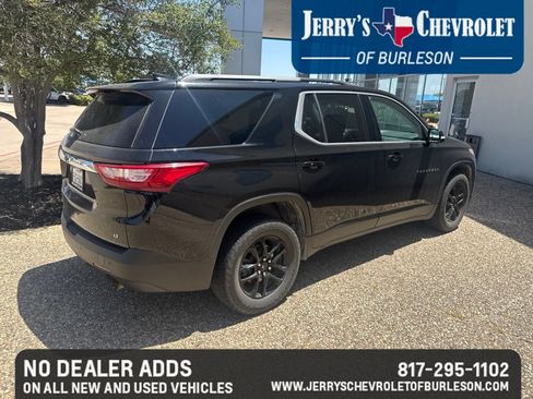 Used 2019 Chevrolet Traverse LT FWD image 4