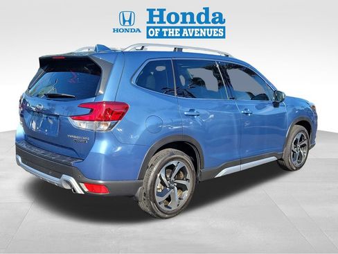 Used 2023 Subaru Forester Touring w/ Popular Package #3 AWD/4WD image 4