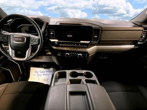 Used 2024 GMC Sierra 1500 Elevation image 7