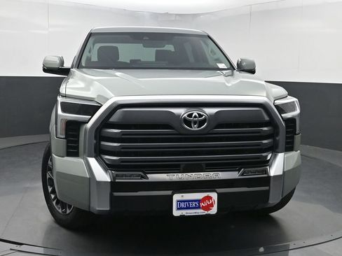 Used 2024 Toyota Tundra Limited w/ Power Package AWD/4WD image 43