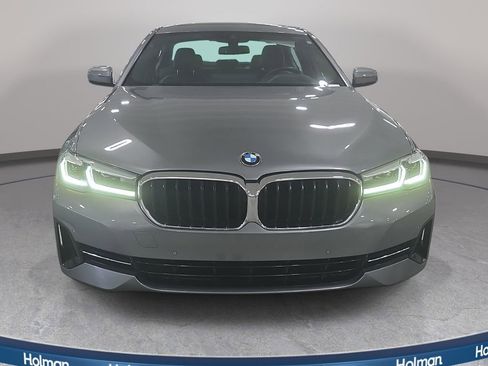 Certified 2023 BMW 530i w/ Premium Package RWD image 2
