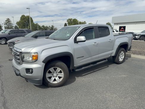 Used 2016 GMC Canyon SLE w/ SLE Convenience Package RWD image 3