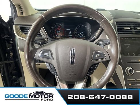 Used 2019 Lincoln MKC Reserve w/ MKC Technology Package image 19