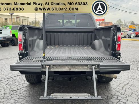 Used 2010 Ford F150 Raptor AWD/4WD image 17