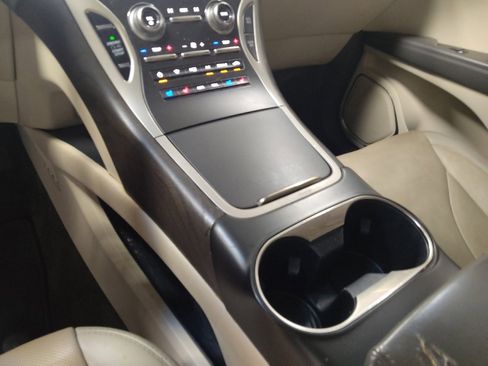 Used 2018 Lincoln MKX Reserve w/ Lincoln MKX Climate Package AWD/4WD image 26