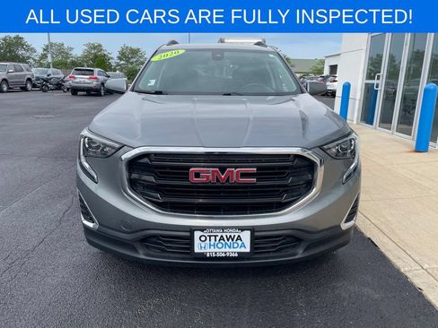 Used 2020 GMC Terrain SLE w/ Driver Convenience Package FWD image 3