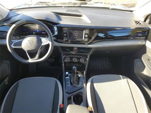 Certified 2023 Volkswagen Taos S image 15