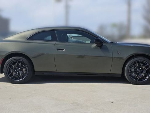 New 2026 Dodge Charger Scat Pack w/ Blacktop Package AWD/4WD image 6
