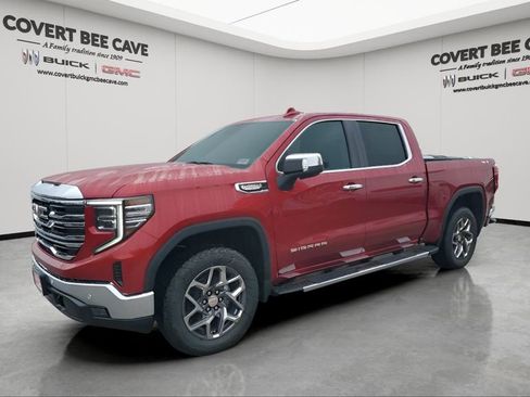 New 2026 GMC Sierra 1500 SLT image 3