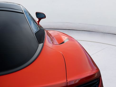Used 2023 McLaren GT RWD image 29