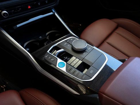 Certified 2023 BMW i4 eDrive35 w/ Premium Package RWD image 18