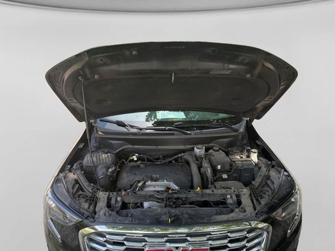 Used 2020 GMC Terrain Denali w/ GMC Pro Grade Package AWD/4WD image 24