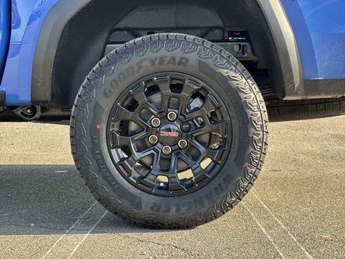 New 2026 GMC Canyon Elevation image 30