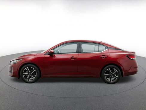 Used 2025 Nissan Sentra SV FWD image 4