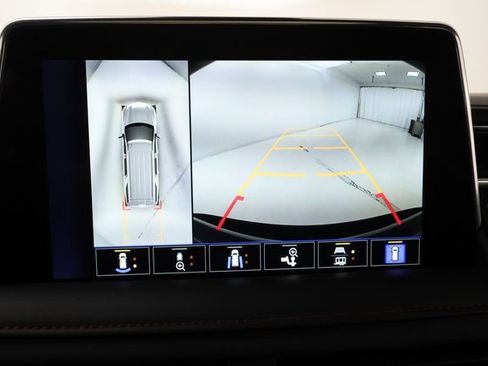 Used 2024 Chevrolet Tahoe RST w/ Luxury Package image 17