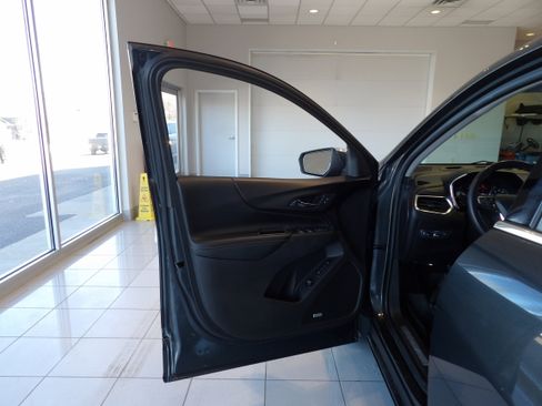 Used 2019 Chevrolet Equinox Premier image 10