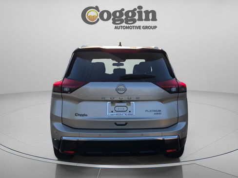 New 2026 Nissan Rogue Platinum AWD/4WD image 4