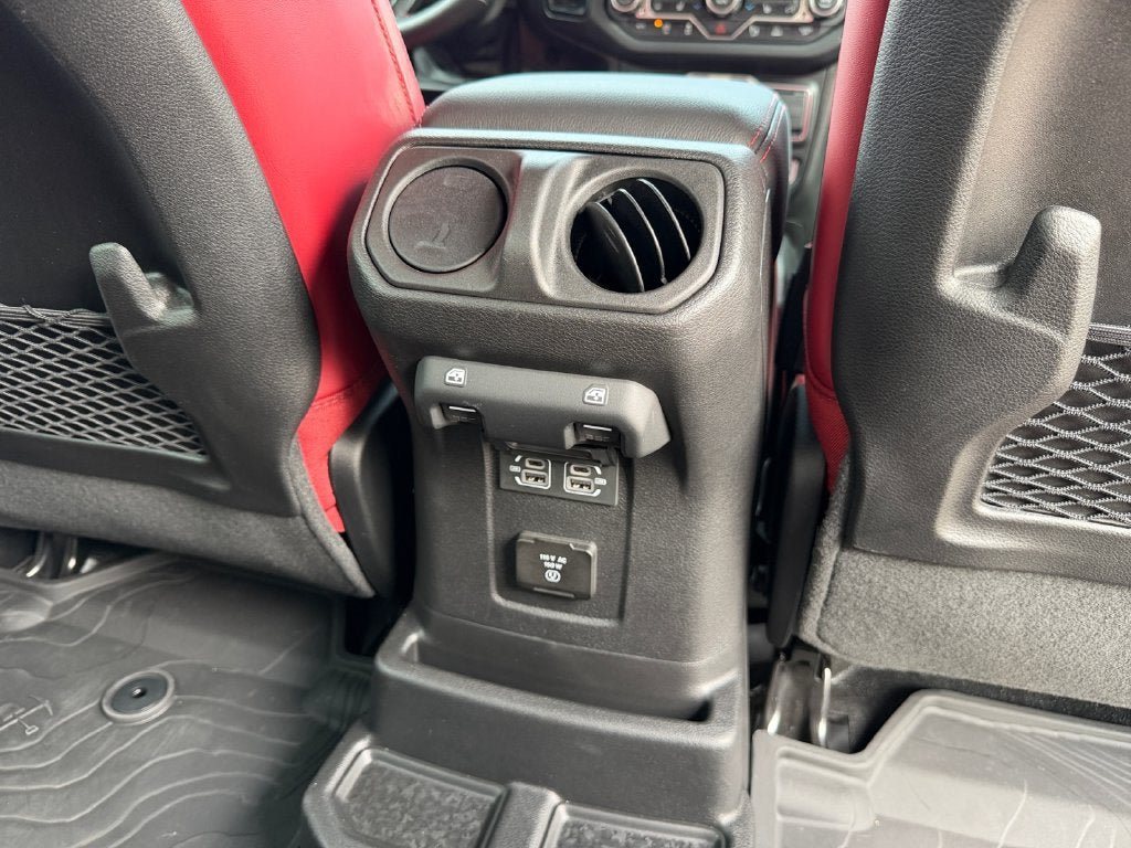 Used 2024 Jeep Wrangler Unlimited Rubicon 392 AWD/4WD image 34