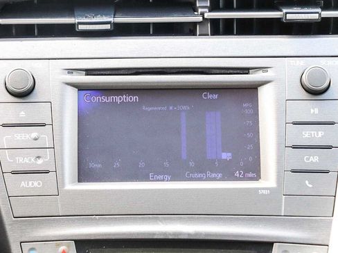 Used 2015 Toyota Prius Two FWD image 15