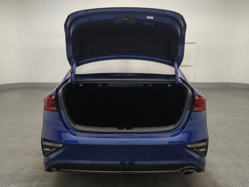 Used 2019 Kia Forte S image 29