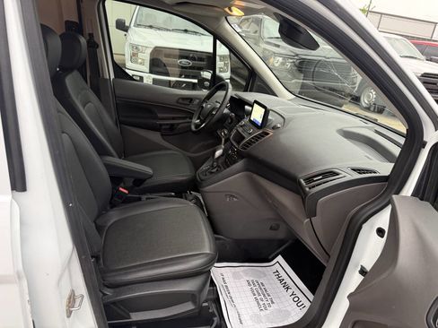Used 2022 Ford Transit Connect XL FWD image 10